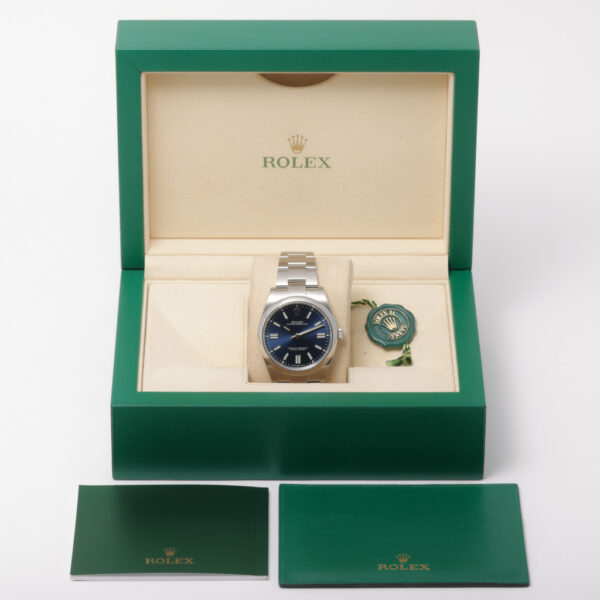 ROLEX OYSTER PERPETUAL 124300