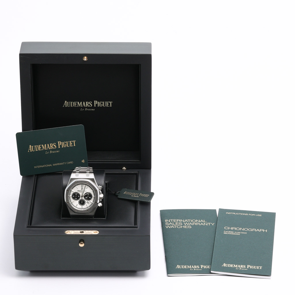 Audemars Piguet Royal Oak Chronograph: Model 26331ST.OO.1220ST.03. 41mm ...